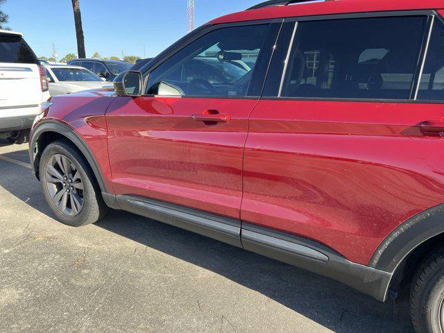 used 2022 Ford Explorer car, priced at $23,999