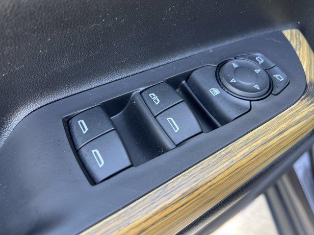 used 2019 GMC Acadia car, priced at $25,999
