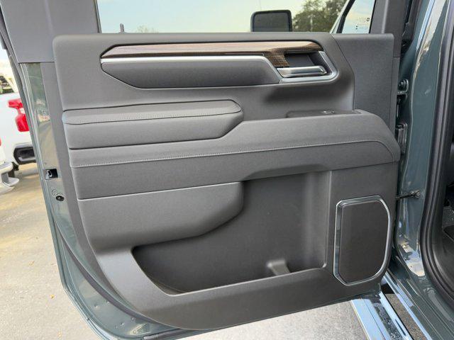 new 2025 Chevrolet Silverado 2500 car, priced at $72,640