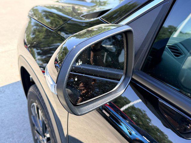 new 2026 Chevrolet Traverse car, priced at $45,811