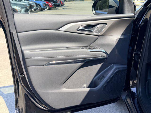new 2026 Chevrolet Traverse car, priced at $45,811