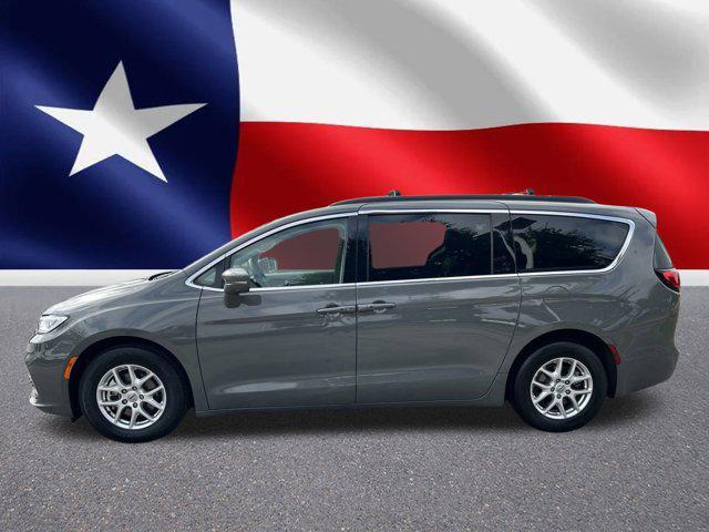 used 2022 Chrysler Pacifica car, priced at $25,438