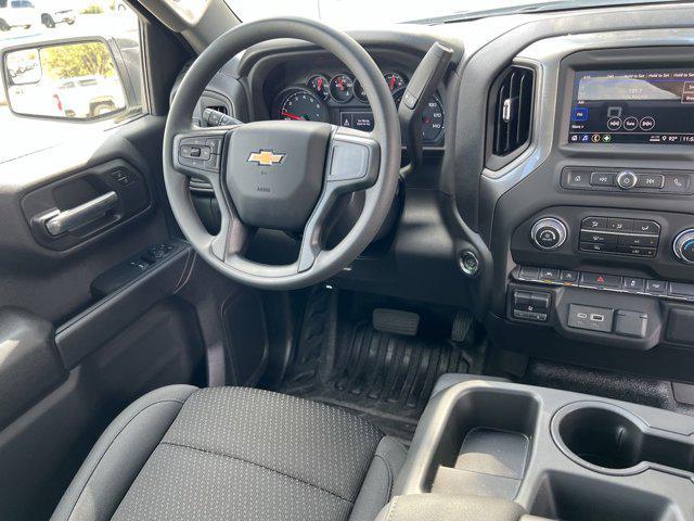 new 2025 Chevrolet Silverado 1500 car, priced at $40,640