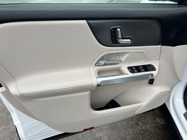 used 2021 Mercedes-Benz GLB 250 car, priced at $31,999
