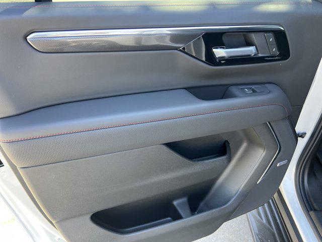 new 2025 Chevrolet Suburban car, priced at $79,260