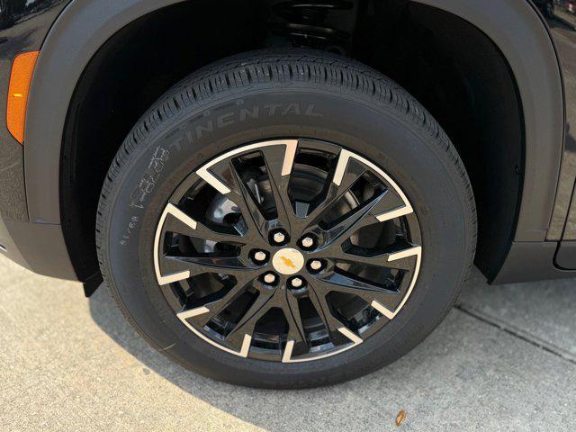 new 2026 Chevrolet Traverse car, priced at $45,811