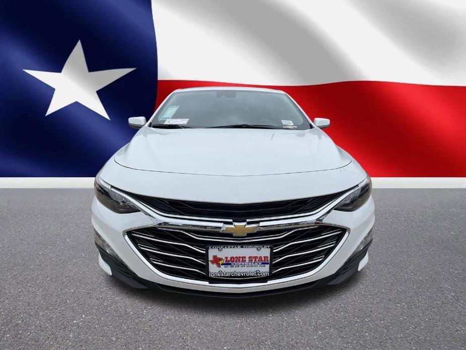 new 2024 Chevrolet Malibu car, priced at $29,270