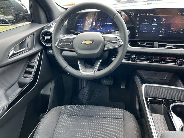 new 2026 Chevrolet Equinox car, priced at $28,490