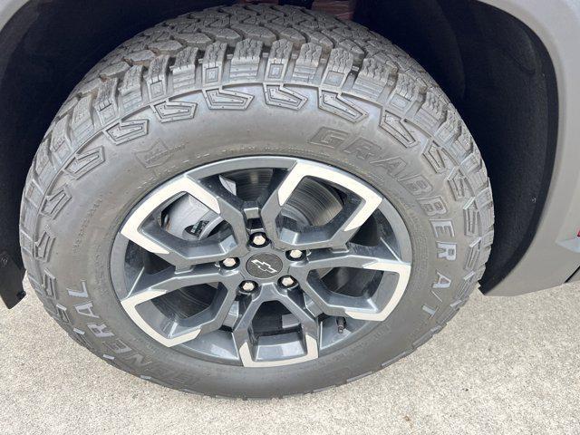 new 2026 Chevrolet Equinox car, priced at $36,340