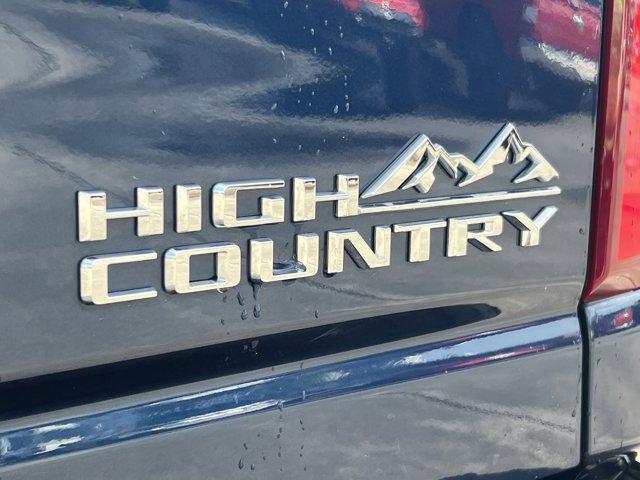 used 2022 Chevrolet Silverado 2500 car, priced at $60,296