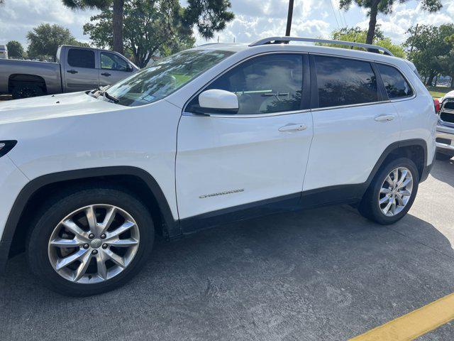 used 2017 Jeep Cherokee car, priced at $13,999