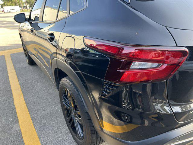 used 2025 Chevrolet Trax car, priced at $24,999