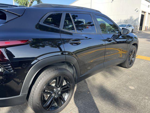 used 2025 Chevrolet Trax car, priced at $24,999