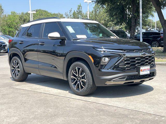 new 2025 Chevrolet TrailBlazer car, priced at $29,177