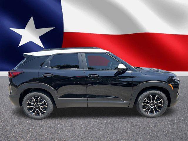 new 2025 Chevrolet TrailBlazer car, priced at $29,177