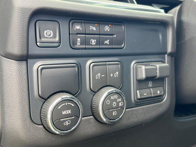new 2025 Chevrolet Tahoe car, priced at $81,101