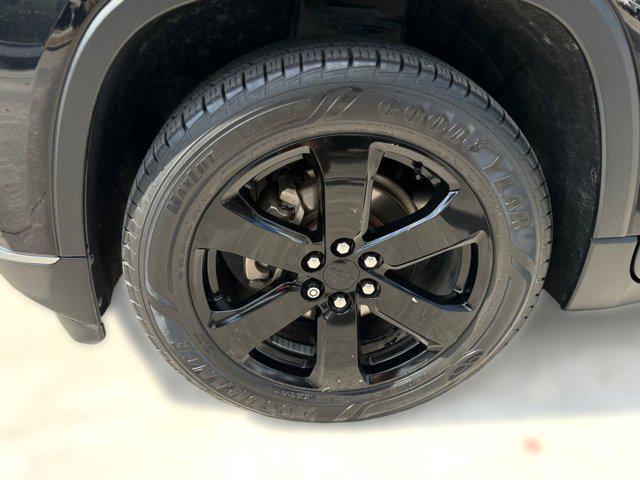 used 2019 Chevrolet Traverse car, priced at $17,888