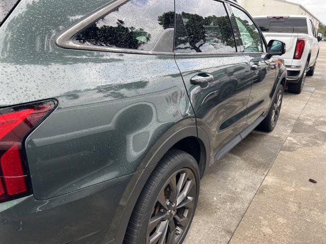 used 2021 Kia Sorento car, priced at $27,999