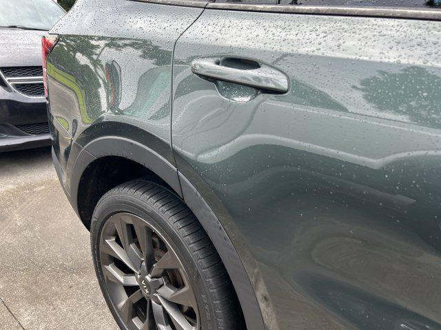 used 2021 Kia Sorento car, priced at $27,999