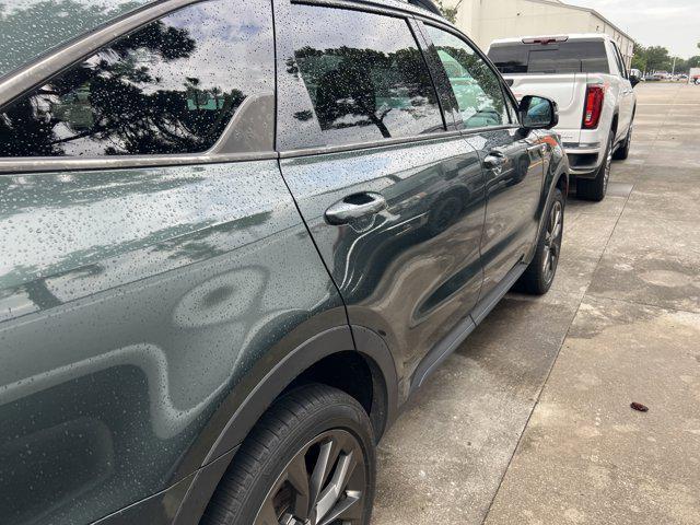 used 2021 Kia Sorento car, priced at $27,999