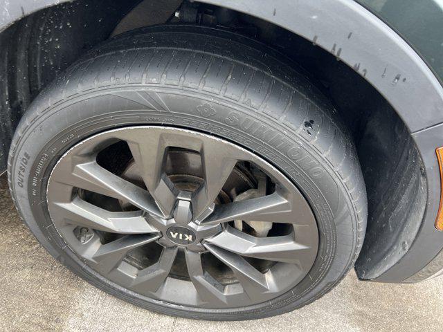 used 2021 Kia Sorento car, priced at $27,999