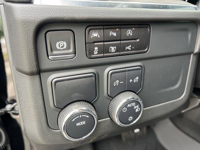 new 2025 Chevrolet Tahoe car, priced at $58,590