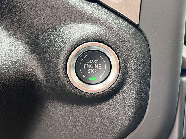 new 2025 Chevrolet Silverado 1500 car, priced at $47,720