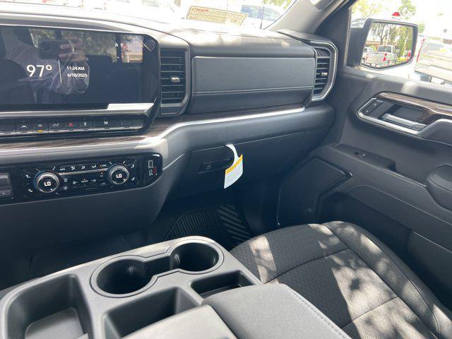 new 2025 Chevrolet Silverado 1500 car, priced at $54,200