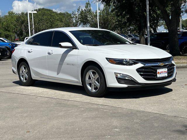 new 2025 Chevrolet Malibu car, priced at $27,245