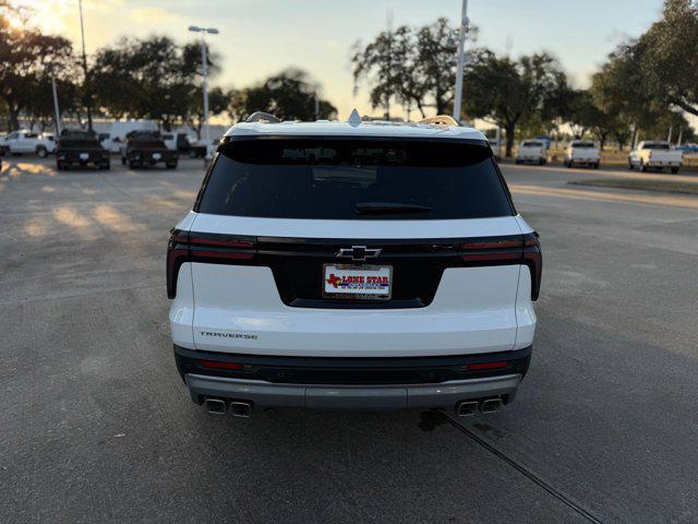 new 2026 Chevrolet Traverse car, priced at $44,581