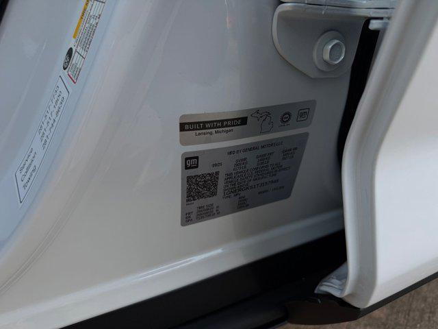 new 2026 Chevrolet Traverse car, priced at $44,581