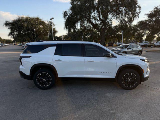 new 2026 Chevrolet Traverse car, priced at $44,581