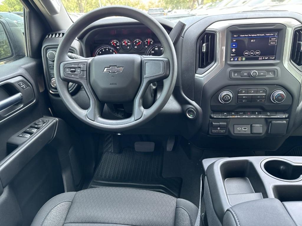 new 2024 Chevrolet Silverado 1500 car, priced at $43,669