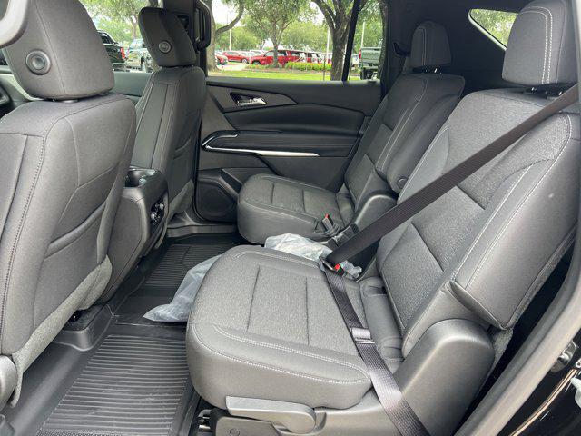 new 2025 Chevrolet Traverse car, priced at $42,270