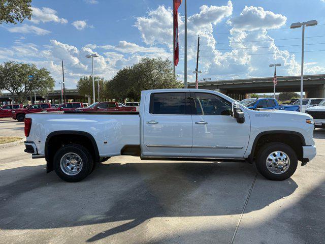 new 2026 Chevrolet Silverado 3500 car, priced at $93,419