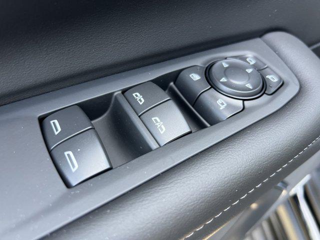 new 2025 Chevrolet Suburban car, priced at $73,120