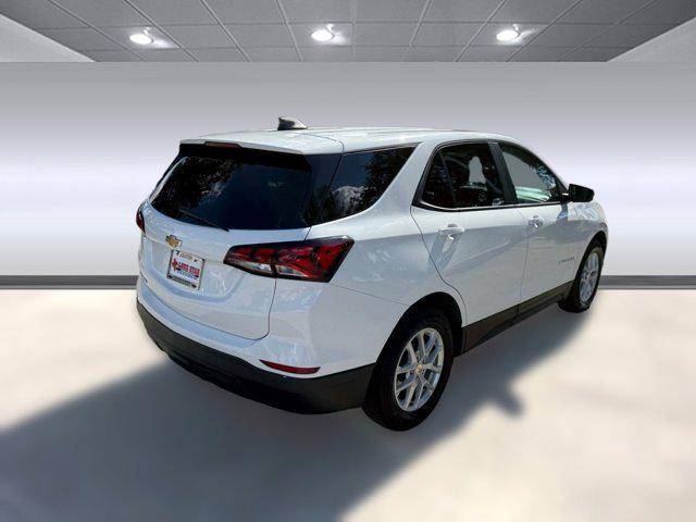 used 2022 Chevrolet Equinox car, priced at $17,887