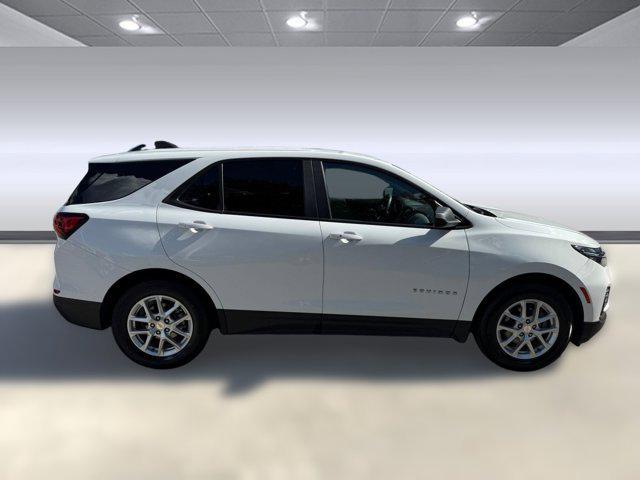 used 2022 Chevrolet Equinox car, priced at $17,887