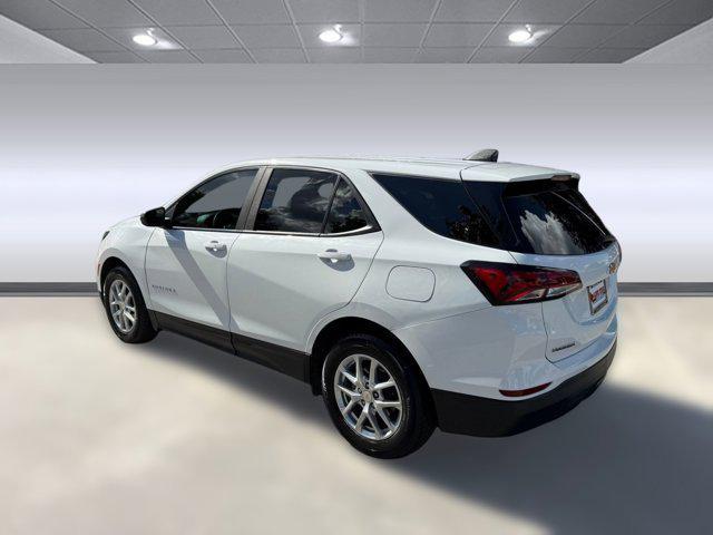 used 2022 Chevrolet Equinox car, priced at $17,887