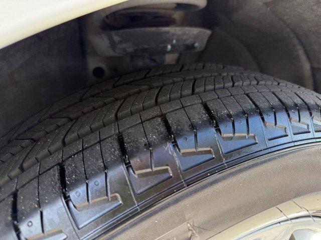 used 2022 Chevrolet Equinox car, priced at $17,887