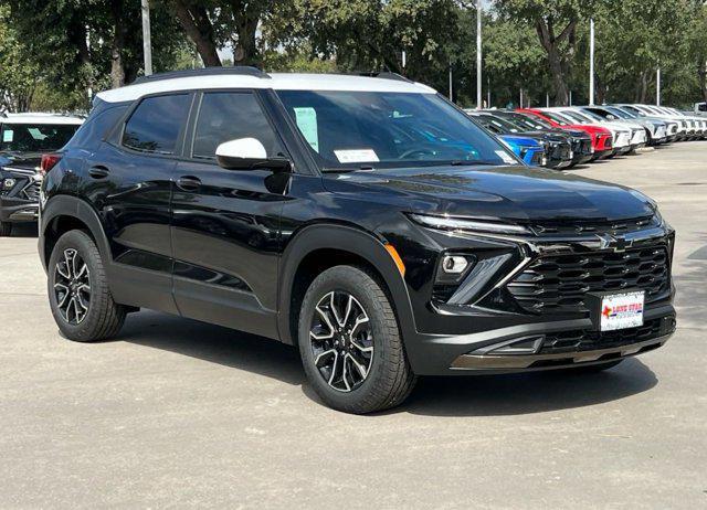 new 2025 Chevrolet TrailBlazer car, priced at $30,175