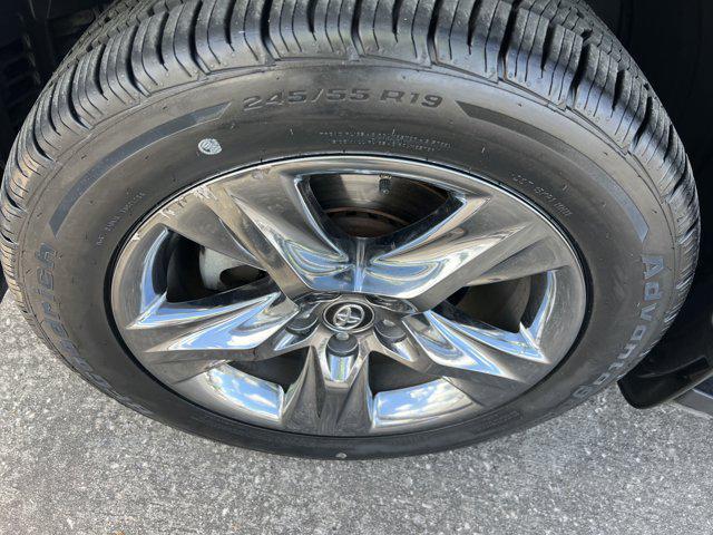 used 2019 Toyota Highlander car, priced at $24,999