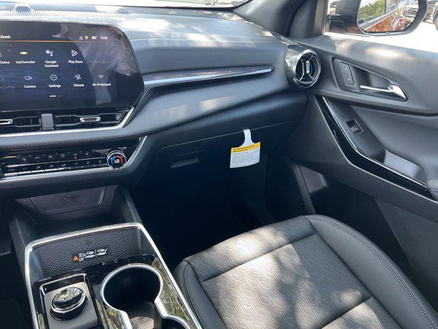 new 2026 Chevrolet Equinox car, priced at $32,080