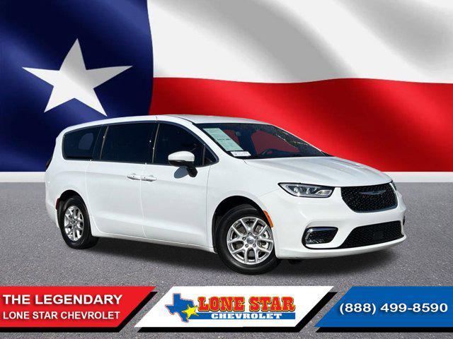 used 2023 Chrysler Pacifica car, priced at $27,428