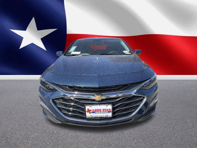 new 2024 Chevrolet Malibu car, priced at $25,307