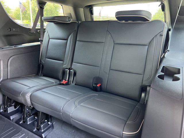 new 2025 Chevrolet Suburban car, priced at $80,502