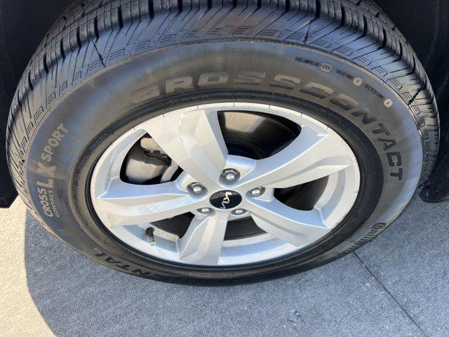 used 2023 Kia Sorento car, priced at $23,777