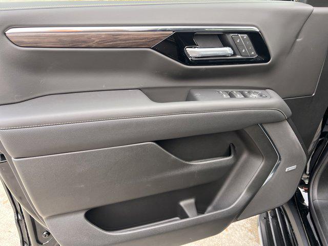 new 2025 Chevrolet Tahoe car, priced at $77,429
