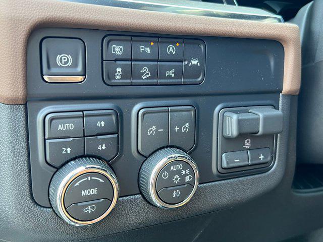 new 2025 Chevrolet Suburban car, priced at $94,360
