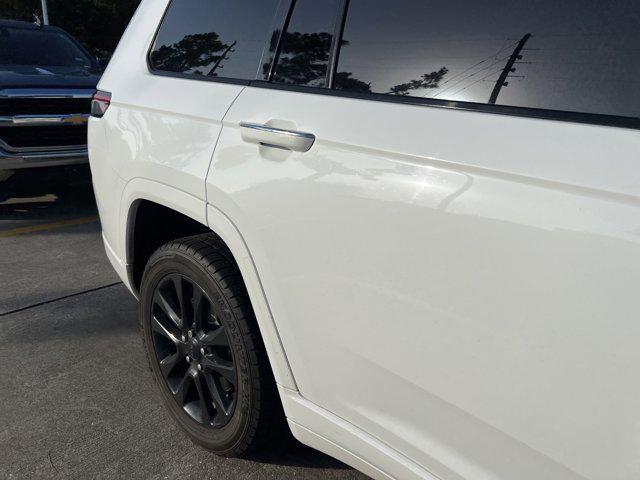 used 2021 Jeep Grand Cherokee L car, priced at $30,999